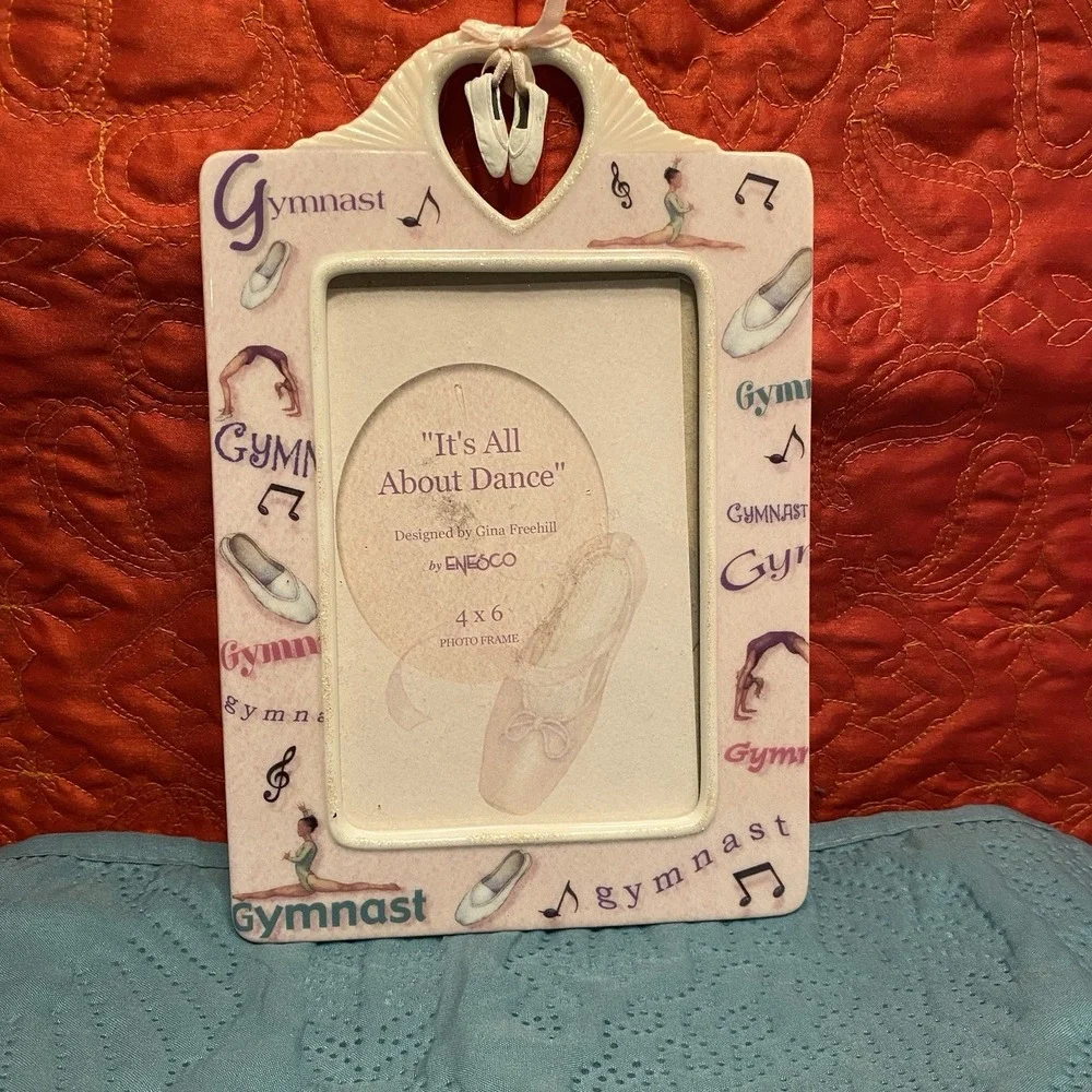 VTG Enesco GYMNAST‎ Theme 4x6 Frame Ceramic 3D Gym Shoes Hanging Pink White Gift